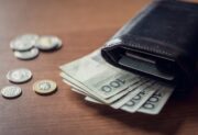 Płaca minimalna od lipca 2024 – ile wyniesie? Kwoty netto i brutto 