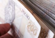 Płace idą w górę – ile zarabiali Polacy na początku 2024 roku?