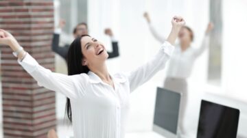 Dobrostan Polaków – dlaczego jest zbyt niski i jak wpływa na pracę?