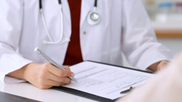 Fikcyjne zwolnienia lekarskie – czy pracodawcy mają się czego bać?