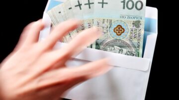 Praca na czarno – PIP kontroluje i domaga się nowych sankcji dla pracodawców