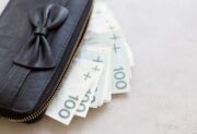 Podwyżka alimentów 2024: 1000 zł dla rodziców. Ile wyniesie świadczenie alimentacyjne?