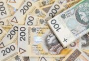 Nowe świadczenie 400 zł na 72 miesiące – kto naprawdę skorzysta?