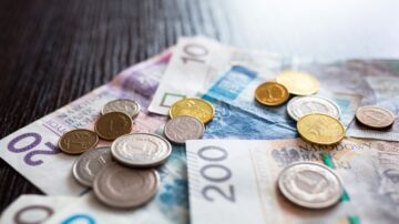 Jaka jest średnia emerytura? ZUS podał najnowsze dane
