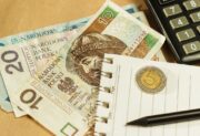 16 tysięcy na pracownika. Nowe świadczenie ZUS dla poszkodowanych przedsiębiorców
