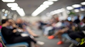 Poczta Polska w ogniu krytyki: Pierwszy taki strajk od dwudziestu lat