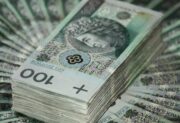 Nowe świadczenie dla rodziców: wypłaty ruszą już za miesiąc