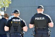 Policjanci strajkują – zamiast mandatów pouczenia. Ile potrwa strajk włoski w Policji?