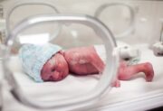 Urlop macierzyński wydłużony – co zmienia nowelizacja Kodeksu pracy?
