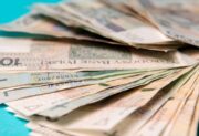Wakacje składkowe: ZUS wydaje komunikat. Przedsiębiorcy zdezorientowani