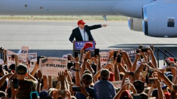 Zwycięstwo Donalda Trumpa – wypowiedział się o nim Glapiński