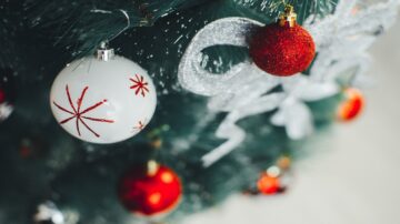 Ilu Polaków zadłuży się na święta? Fakty, które warto znać