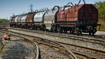 Rosja zalewa Polskę nawozami – import bije rekordy