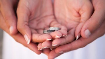 Nagroda za wytrwałość: nowe świadczenie dla małżeństw z długim stażem
