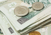 Płaca minimalna 2025 – ile od stycznia wyniesie najniższa krajowa?