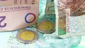Silny złoty i spadająca inflacja – co czeka polską gospodarkę?