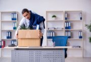 Odprawa za zwolnienie pracownika w 2025 roku – co warto wiedzieć?