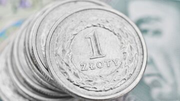 Ulga dla pracujących seniorów. Pamiętaj o niej, rozliczając PIT w 2025. Można zyskać ponad 100 tys. zł rocznie