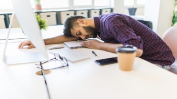 Dlaczego Polacy tracą motywację do pracy? Jesteśmy europejskim liderem