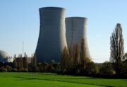 Polska atomem stoi? 60 miliardów złotych czeka na ruch prezydenta