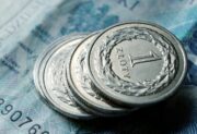 Płaca minimalna nie dogoni zasadniczego wynagrodzenia. Reforma znów utknęła