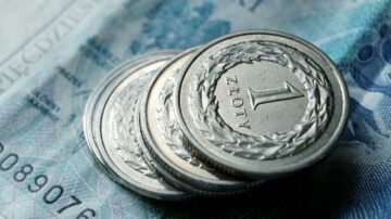 Płaca minimalna nie dogoni zasadniczego wynagrodzenia. Reforma znów utknęła