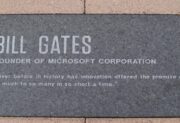 Bill Gates ogłasza rewolucję: „Nie umrę bogaty”