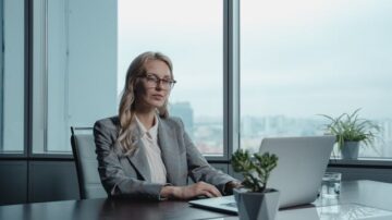 Manager – kim jest? Jak zdobyć stanowisko i ile można zarobić?
