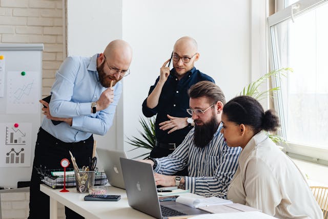 Content specialist – kim jest? Jak wygląda praca i jakie są zarobki w tej branży?