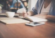 Praca w Poznaniu – jak znaleźć zatrudnienie i na co możesz liczyć