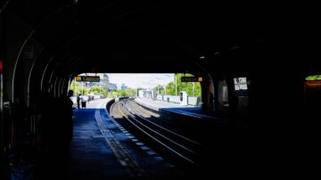 Rusza budowa najdłuższego tunelu kolejowego w Polsce. PKP PLK podpisały umowę wartą 2 miliardy złotych