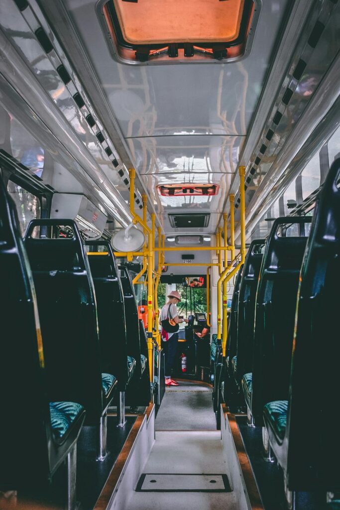 Pasażerowie w Krakowie kupują bilety, ale i tak dostają mandaty