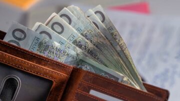 Jedna osoba, jedna wypłata. Zasady „trzynastki” bez złudzeń