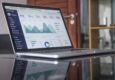 Jak skutecznie analizować dane w enova365 za pomocą BI?